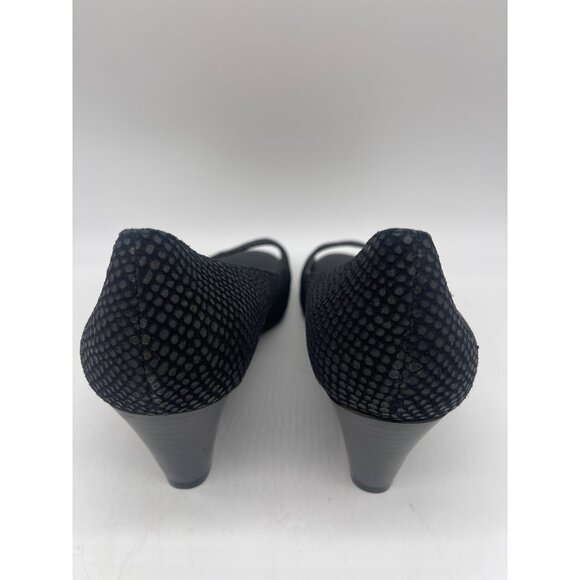 Isaac Mizrahi Perky Women Black Embossed Leather Wedge Shoe Size 11 - Picture 5 of 9